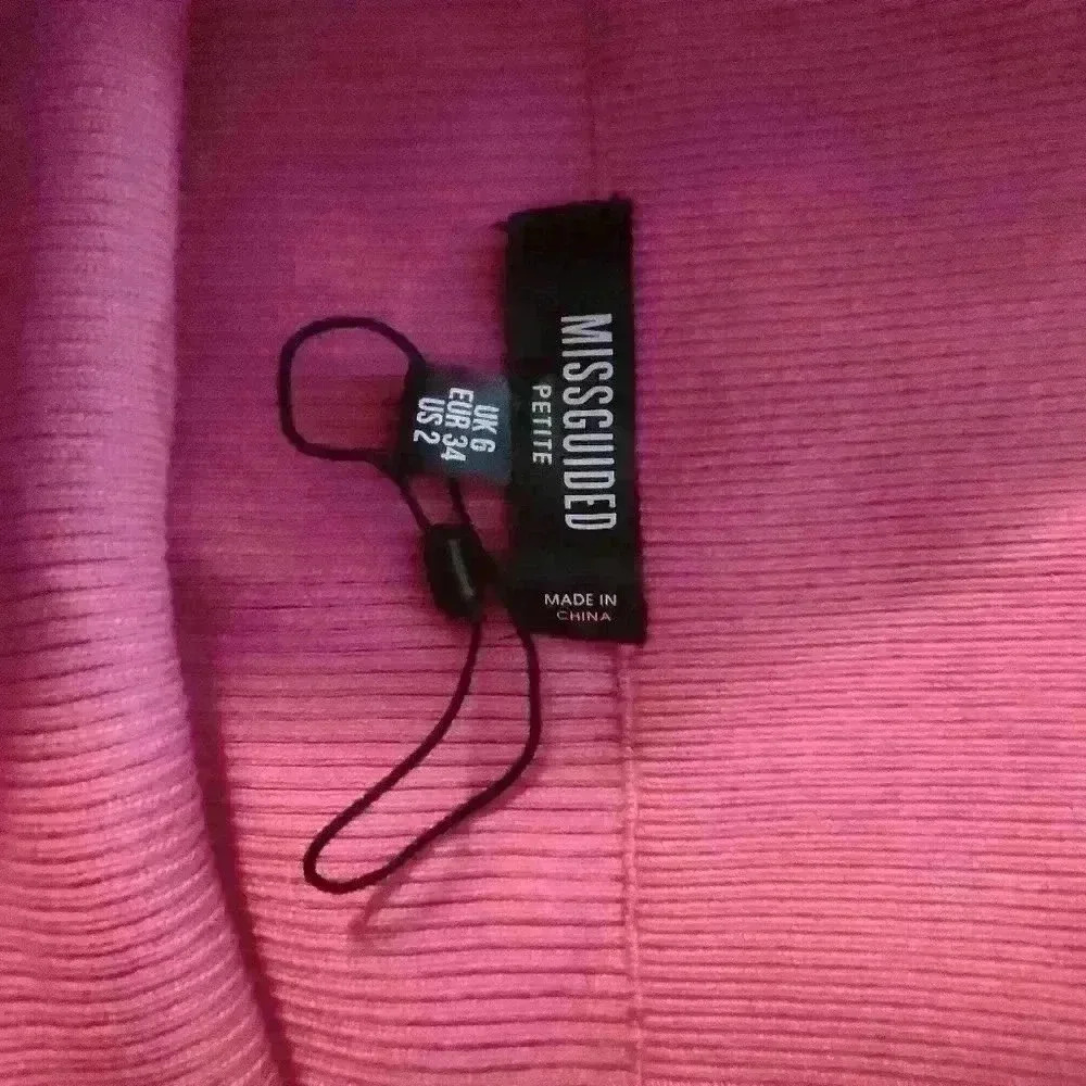Missguided pink knit skirt size 2 - Picture 2 of 2